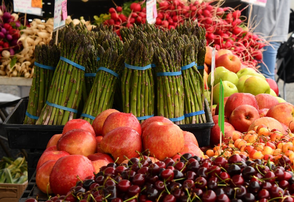 Merket for vegetables and fruits. plant based diet, healthy eating, mediterrenian diet